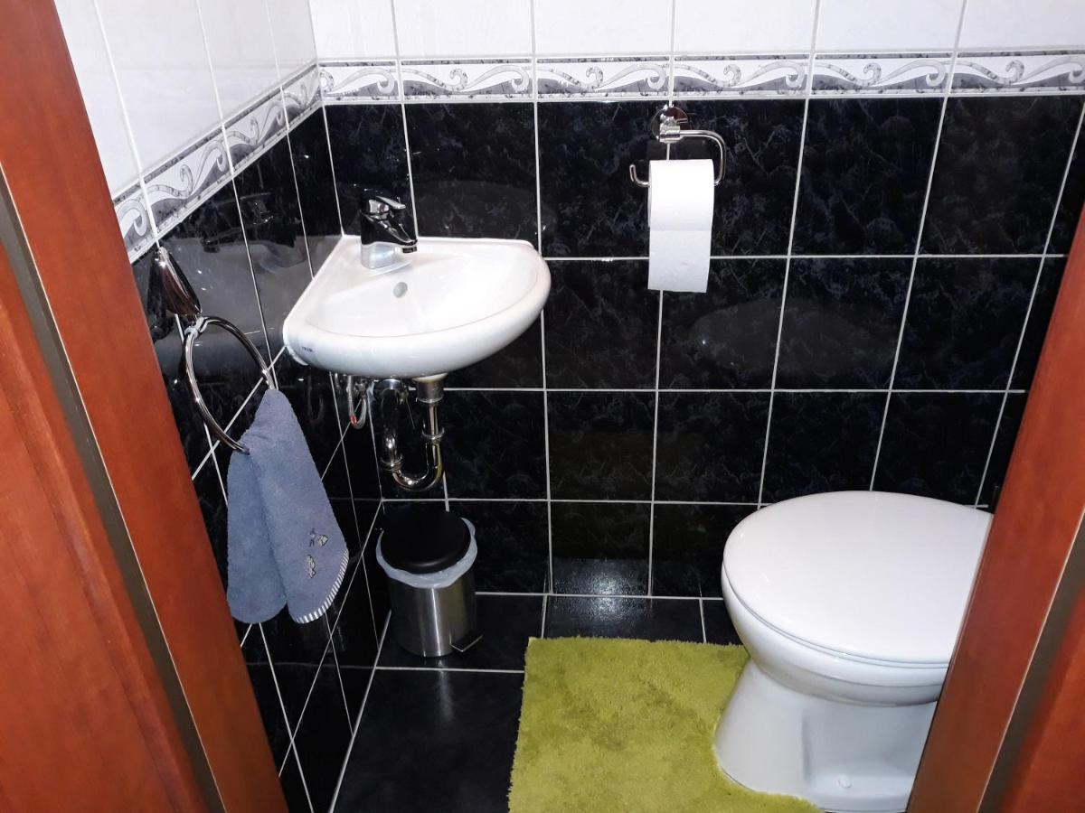Samuci Apartman Hajdúszoboszló Buitenkant foto